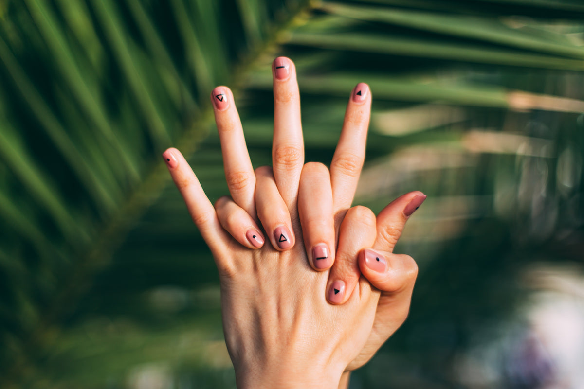 How Do I Remove Gel Nail Polish?